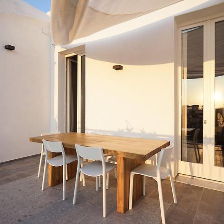 Su Meri Mannu Stampace - Luxury Apartment - Terrace كالياري المظهر الخارجي الصورة